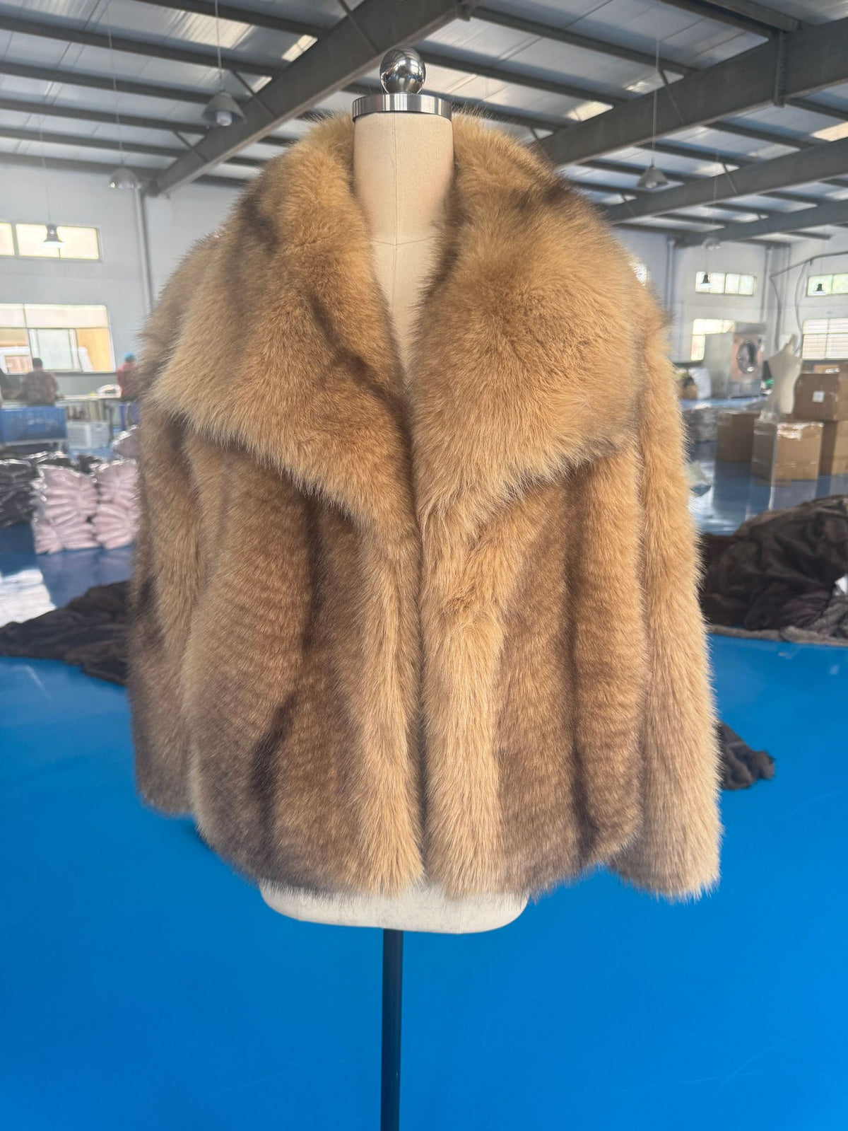 Women's Color-Block Plush Jacket with Large Lapel
