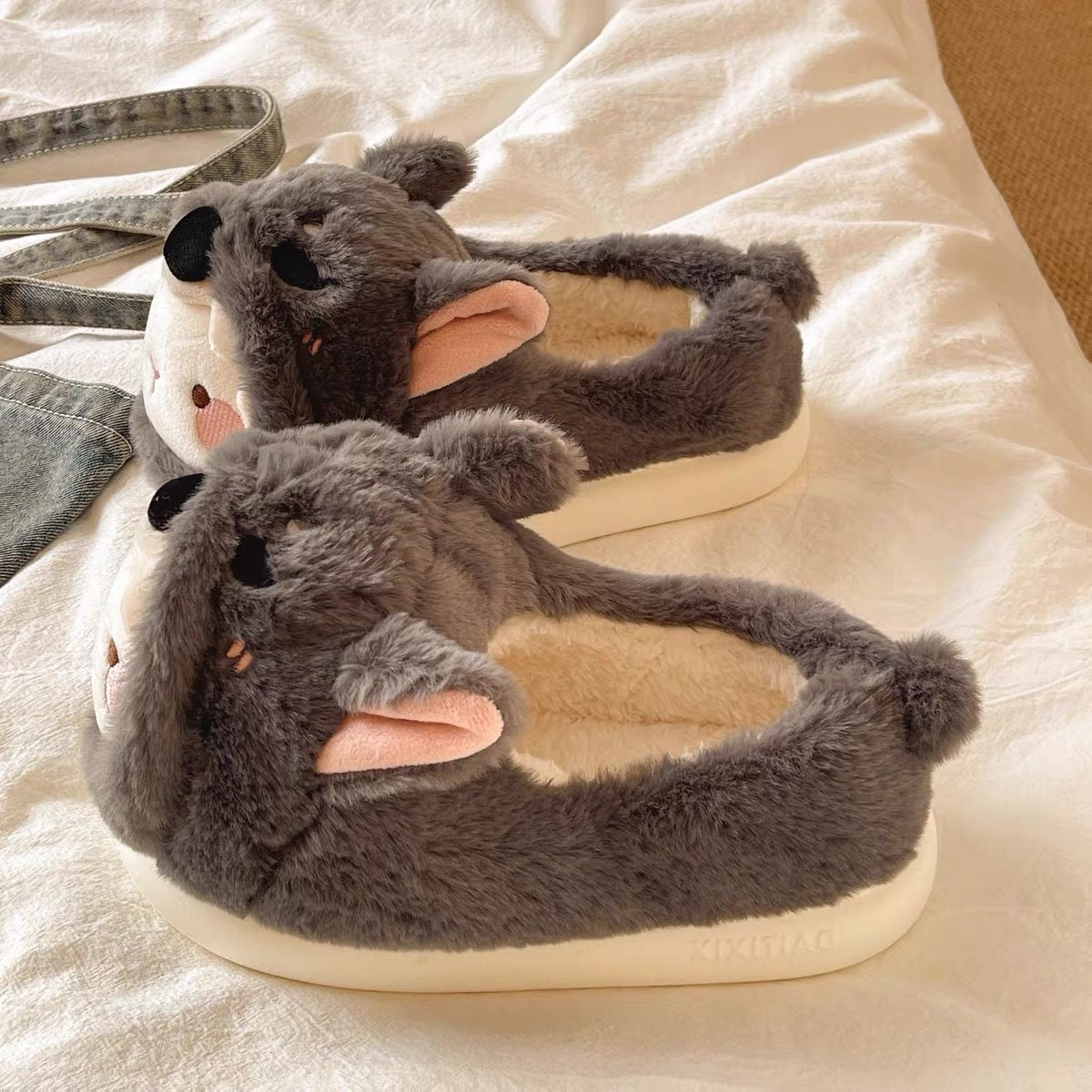 Fur-Lined Warm Cotton Slippers – Unisex