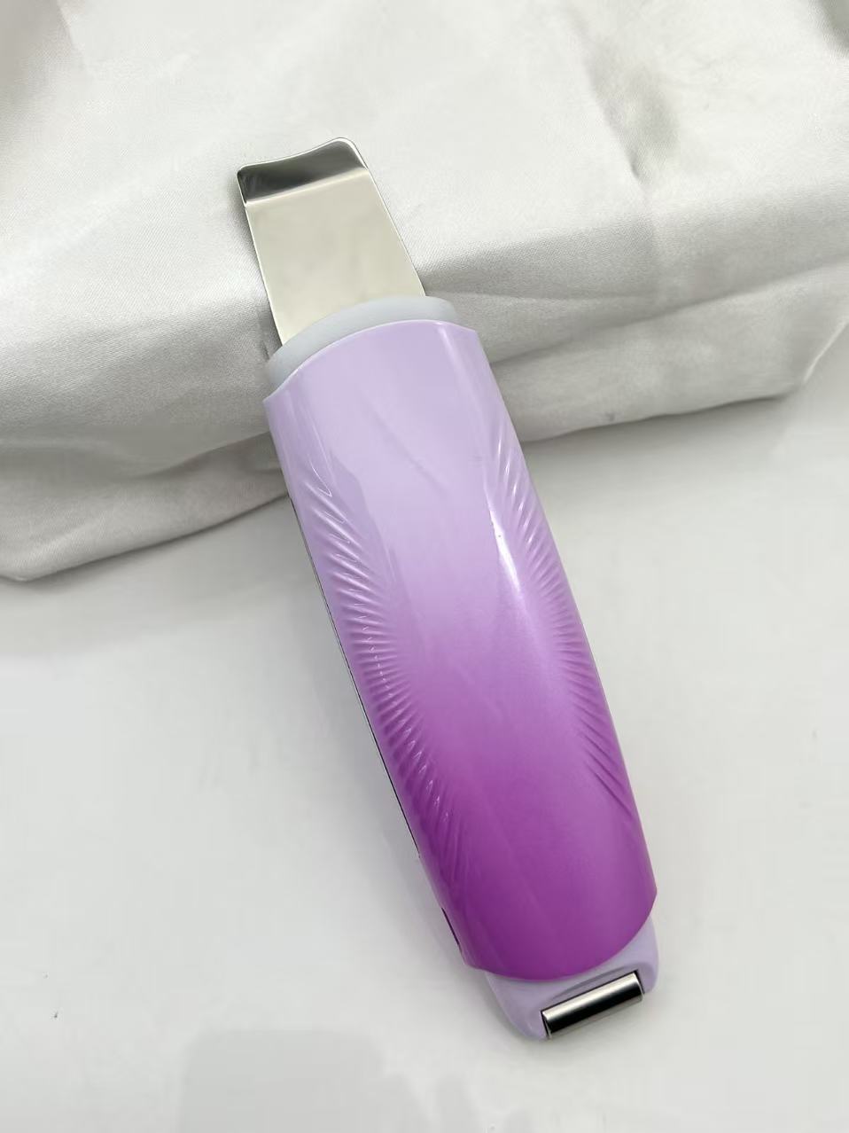 Facial Pore Cleansing & Blackhead Remover Device