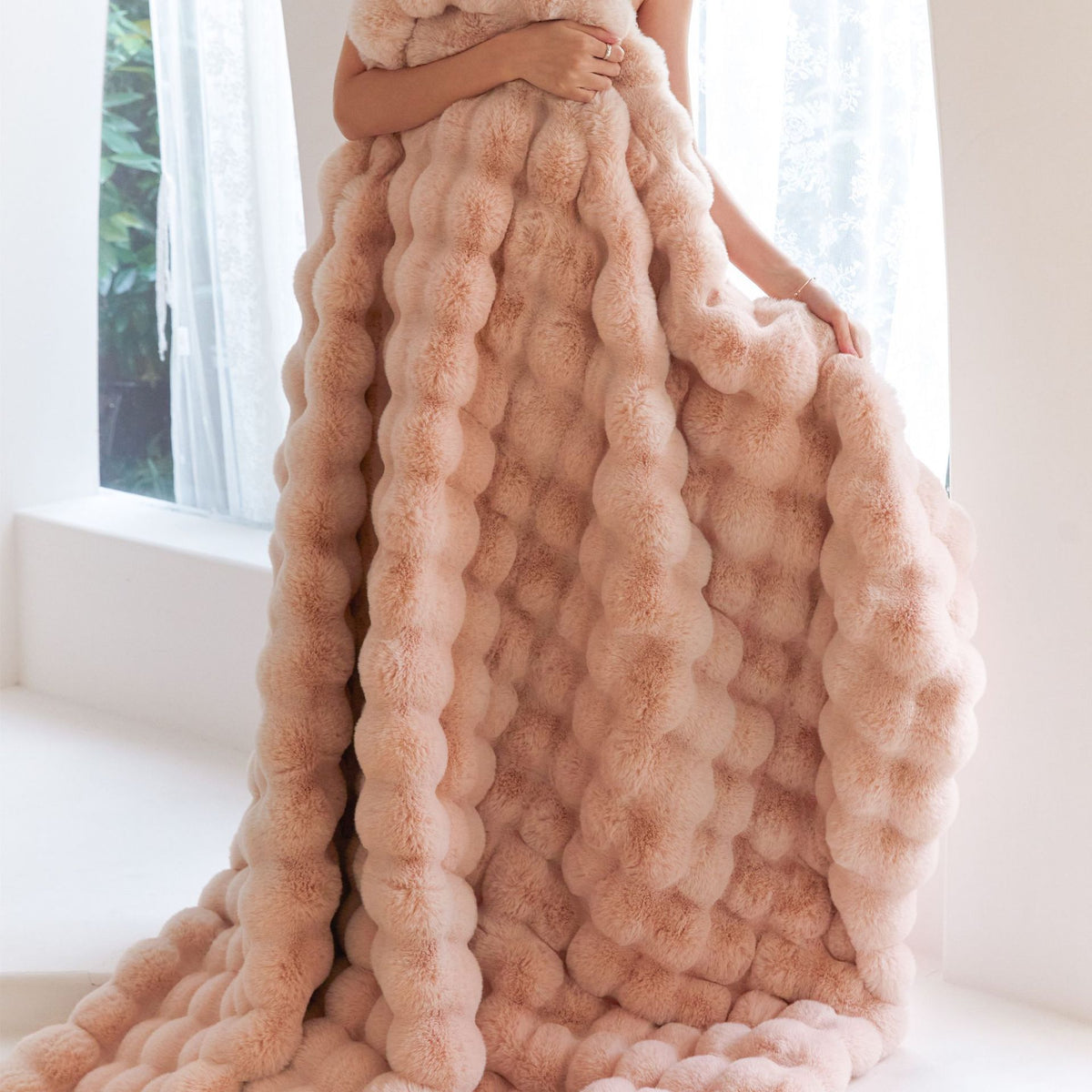 Polyester Carpet Rabbit Bubble Velvet Thickened Nap Blanket