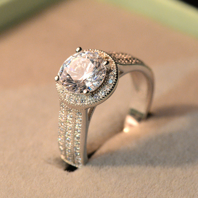 Classic Lotus Diamond Ring for Wedding