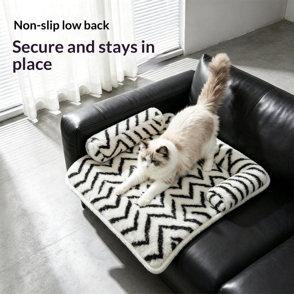 Self-Warming Plush Pet Sofa Cushion Bed