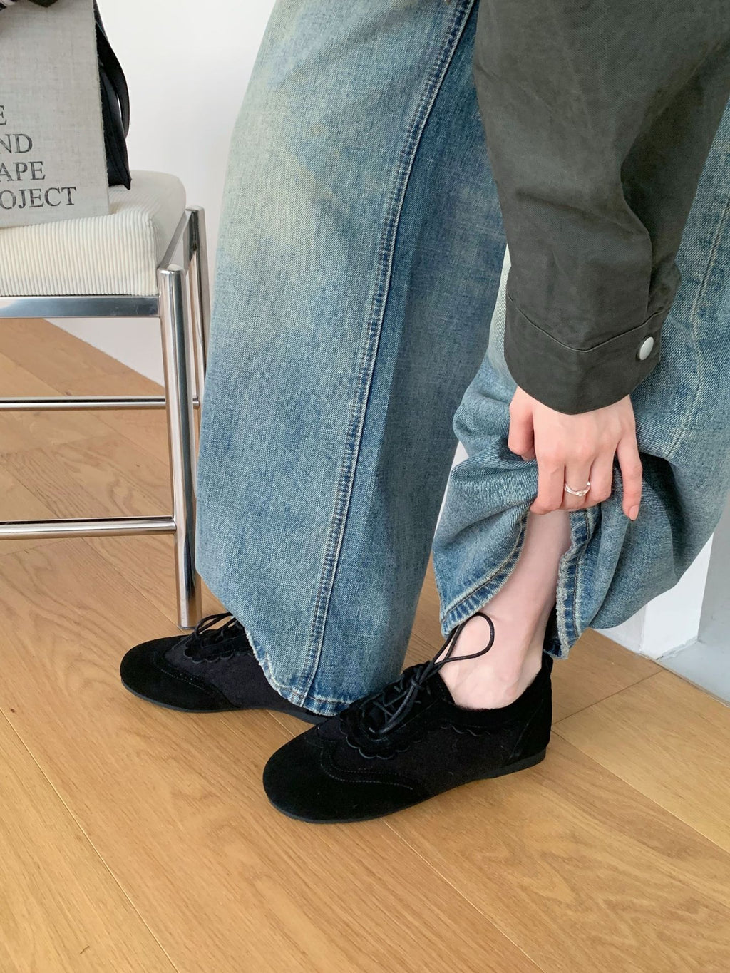 Women's Hidden-Heel Round-Toe Flats