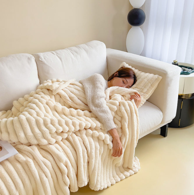 Soft Wind Bubble Velvet Blanket Warm Solid Rabbit Fur Blankets