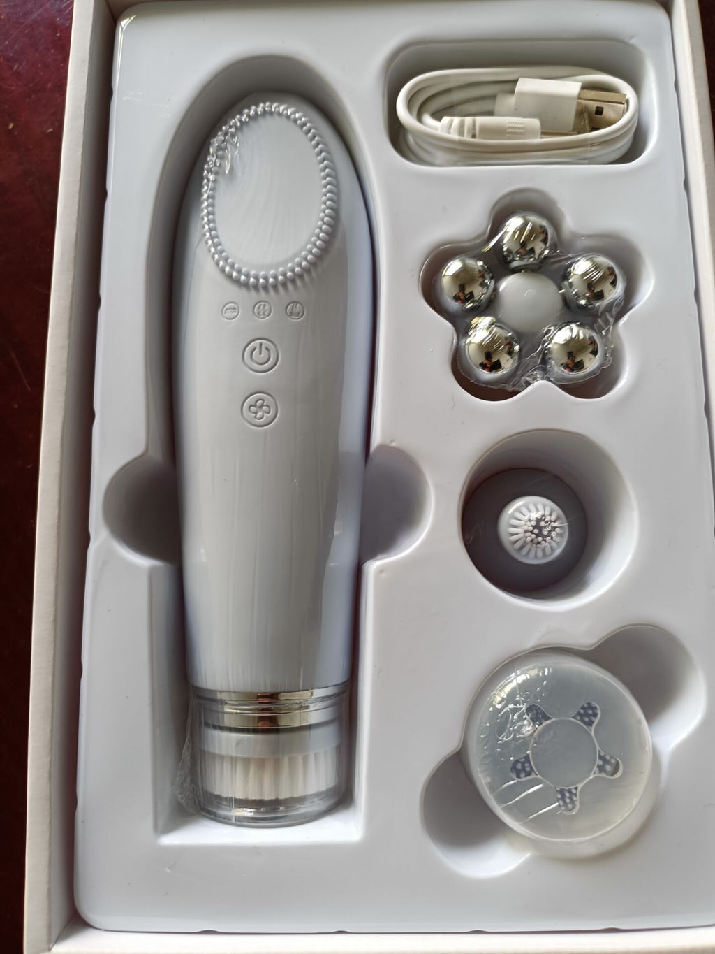 Warming Sonic Facial Cleansing Brush – 3 Speeds