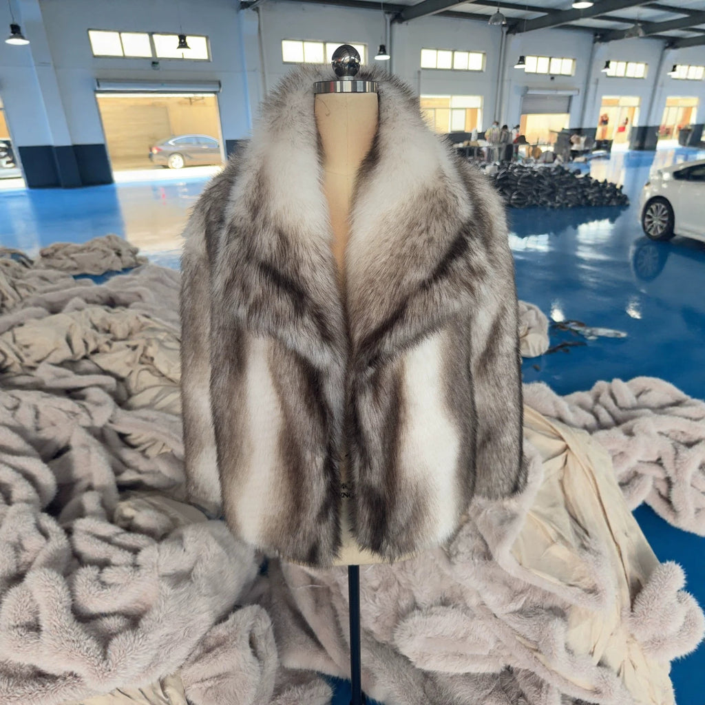 Women's Color-Block Plush Jacket with Large Lapel